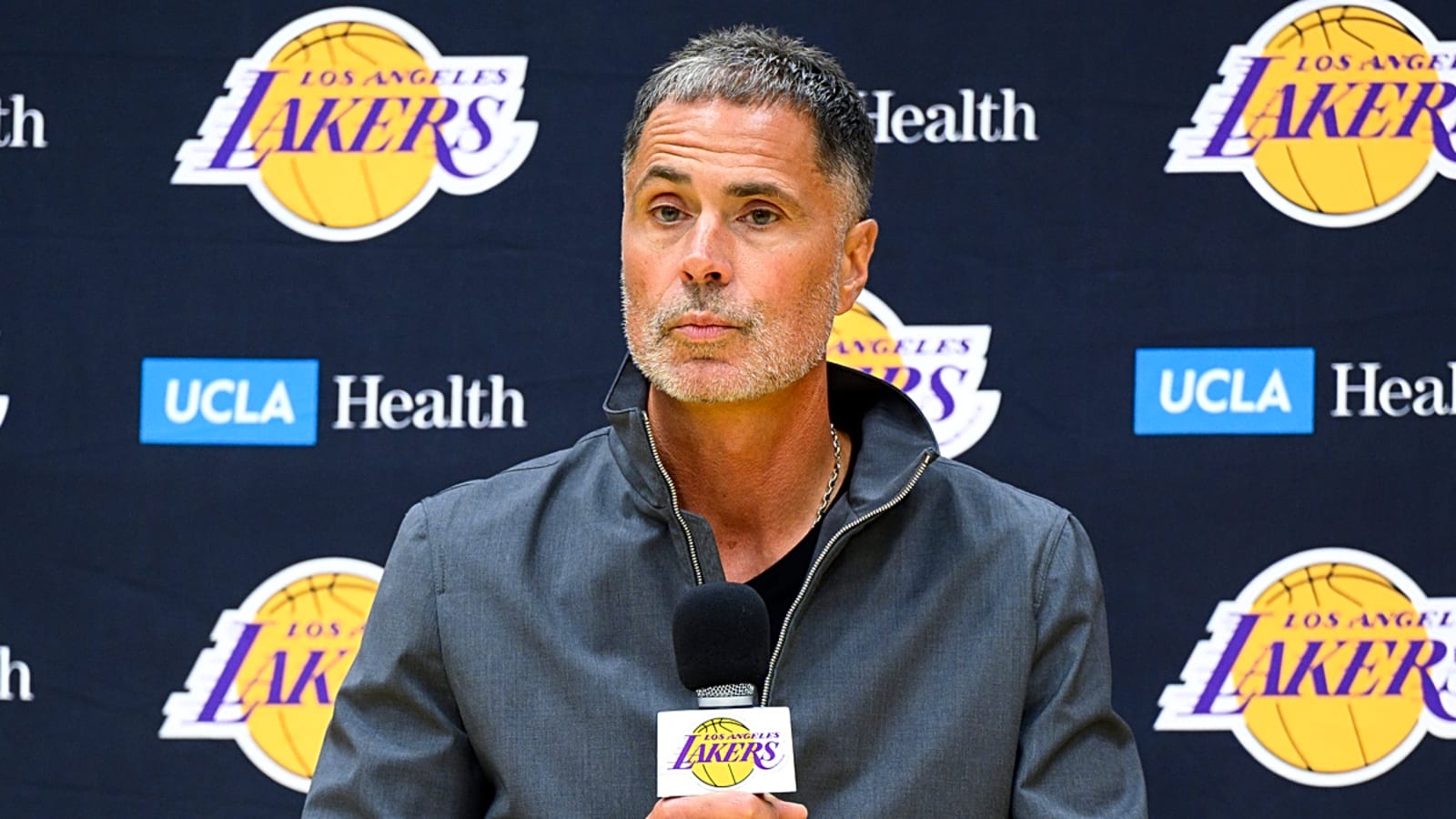 Lakers reportedly targeting top Knicks free agent