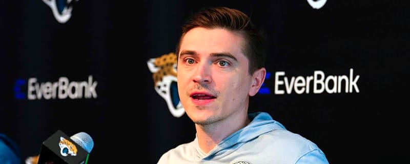 Jaguars actively seeking to trade up in first round of draft