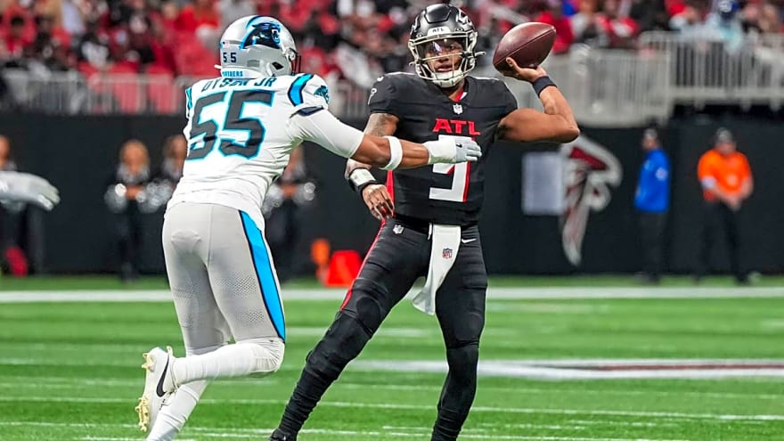 Vikings sign standout UFL pass rusher Kenny Dyson