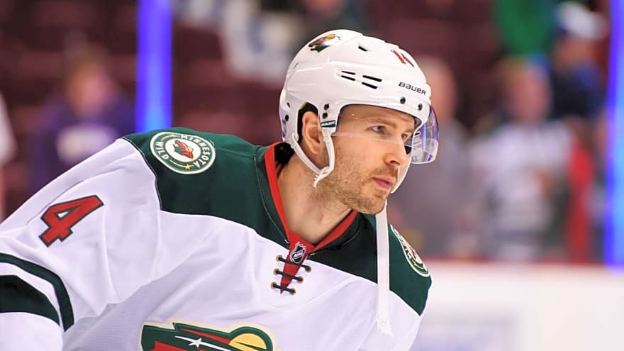 MN native, former Wild player Stu Bickel hired as AHL Iowa head coach