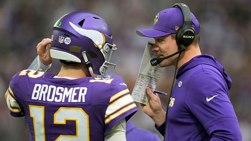 Max Brosmer clears waivers, signs with Vikings' practice squad