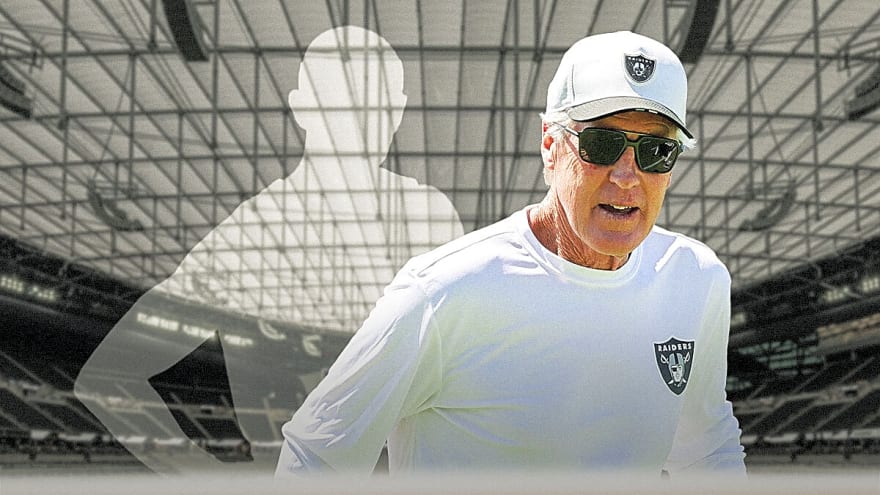 1 perfect Las Vegas Raiders move to fill out roster before 2025 training camp