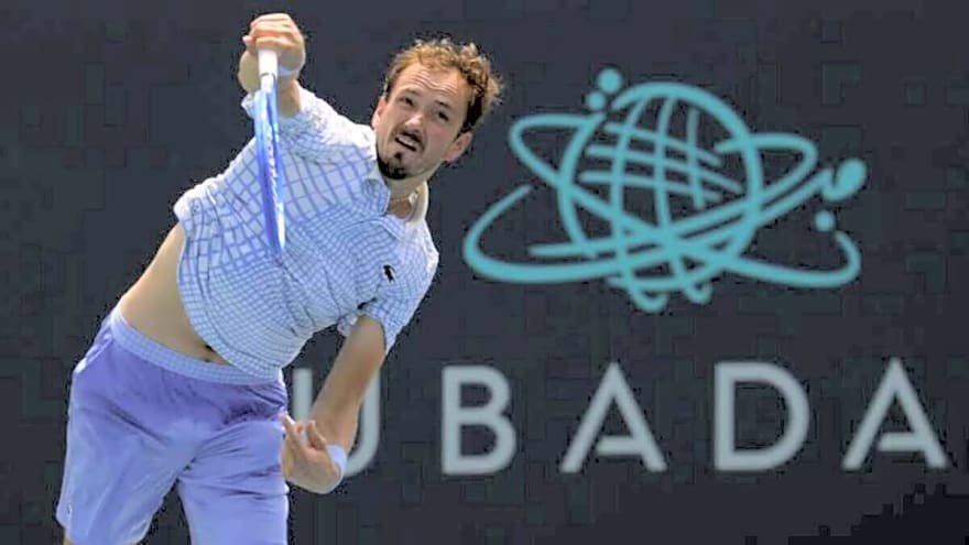 Justine Henin Demands Severe Punishment for ‘Ridiculous’ Behavior from Daniil Medvedev at the US Open