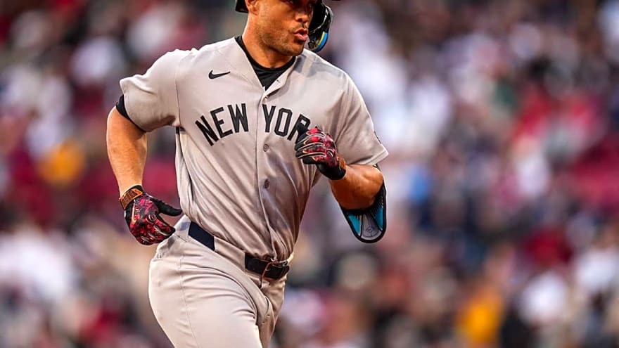 Giancarlo Stanton Suffered Another Injury During Rehab Assignment