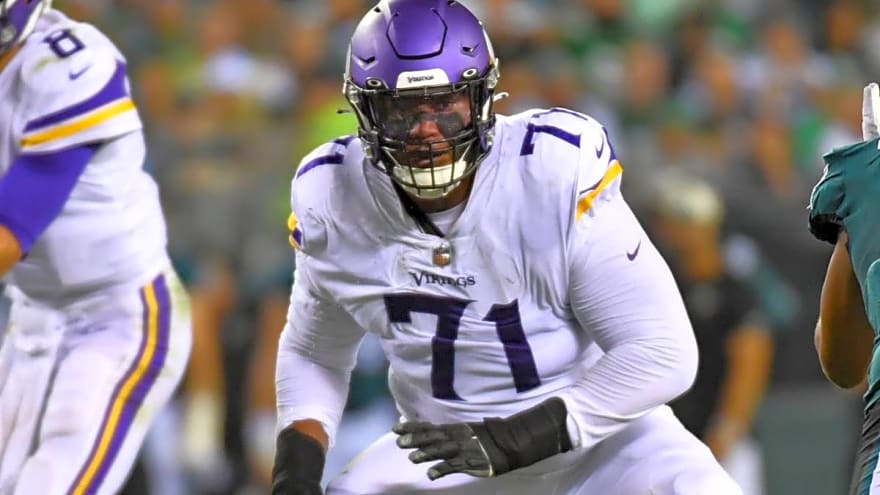 Offensive line concerns have to be O'Connell's biggest concern for unbeaten Vikings