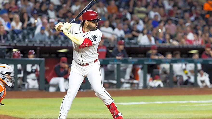 Reds 3B Eugenio Suarez’s 2022 press conference resurfaces after returning to Cincy