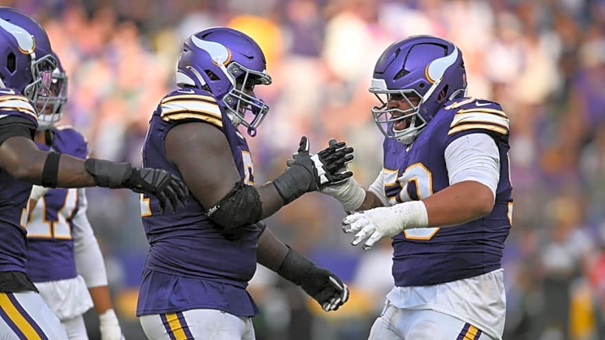 Vikings snap counts and notable PFF grades from Week 1 win over Packers