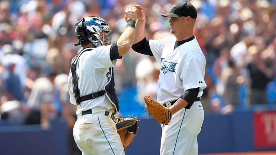 Former MLB Relief Pitcher Brian Wolfe Dead at 45