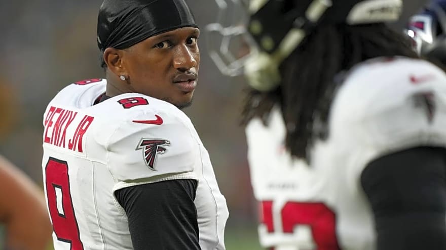 Michael Penix Jr. Makes Falcons History as Fastest QB to 3,000 Yards!