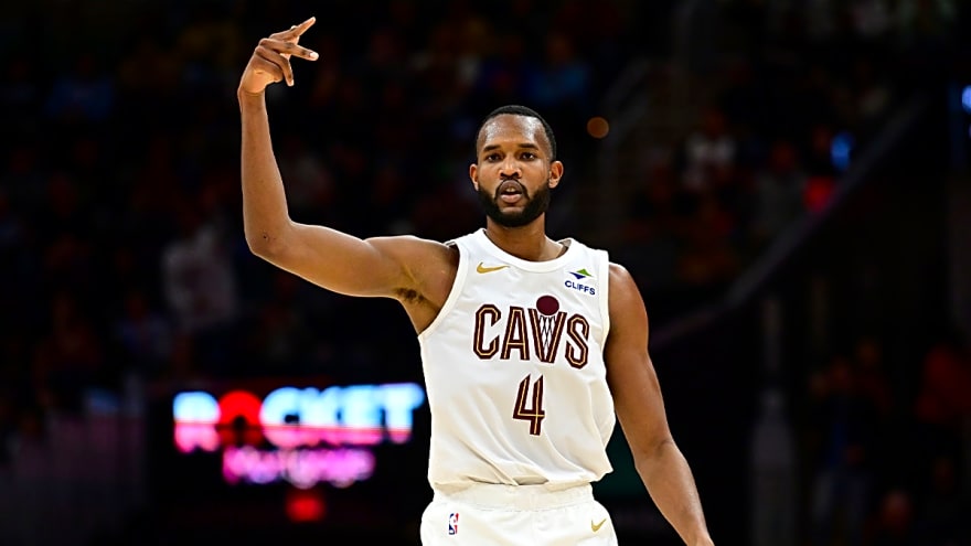 Watch Cavs’ Evan Mobley put Paolo Banchero on a poster