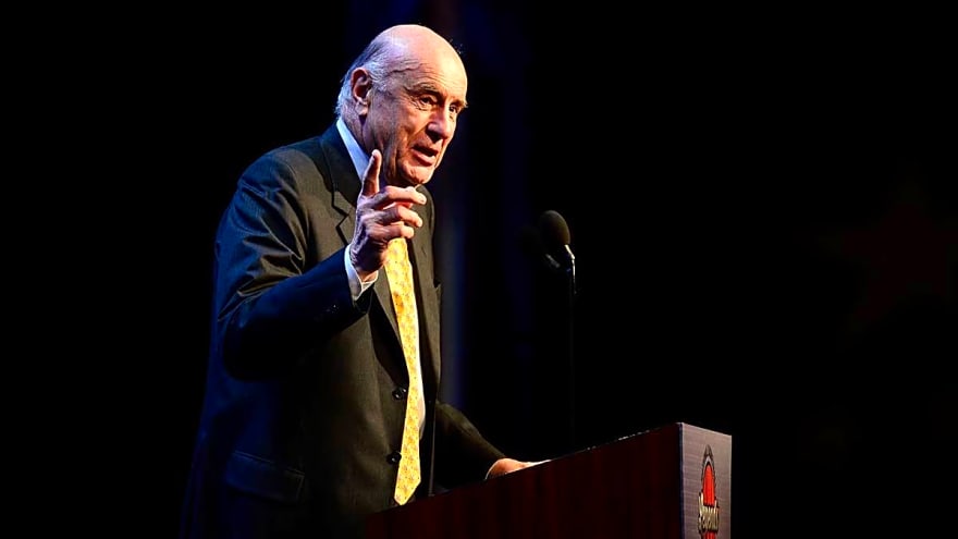 Hawks share poignant reflection on Bob Pettit after NBA legend’s death