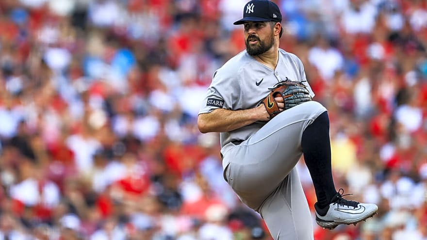 Carlos Rodon gets ‘dominant’ Aaron Boone applause after shutting down Cubs
