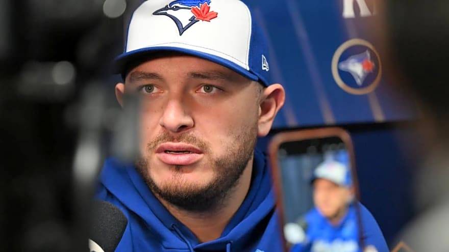 Blue Jays Make Alejandro Kirk Decision Before Rangers Game