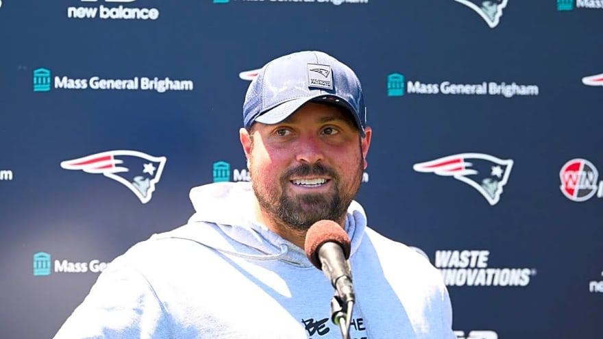 Zak Kuhr's Full Season as Patriots DC Could Fix New England's Biggest Need