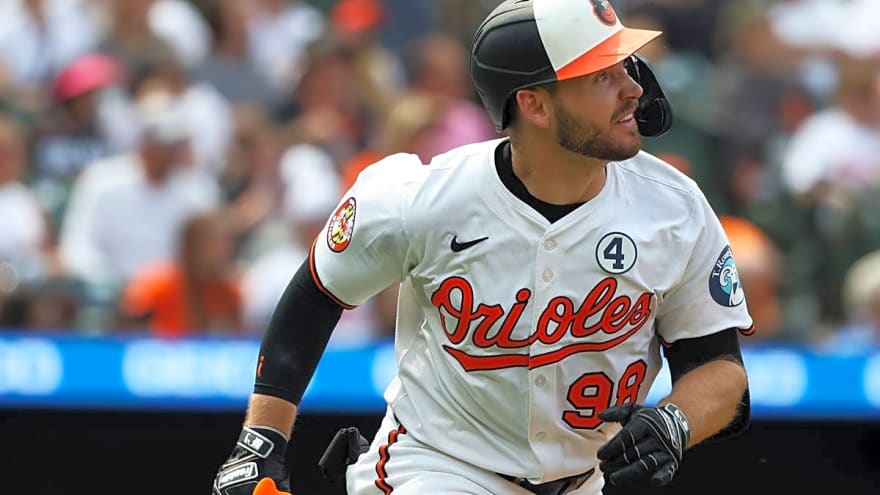 Braves Claim Veteran Catcher Off Waivers From Orioles
