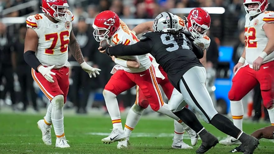 Three Reasons the Raiders Should Trade for Gervon Dexter Before Week 1