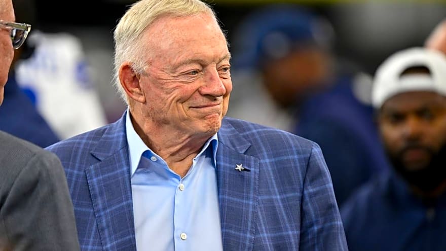 NFL Insiders Predict Jerry Jones Will 'Save' Tony Romo's Job at CBS