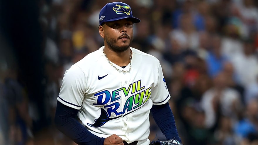 Surprised Rays SP Freddy Peralta reacts to Steve Cohen’s presence at ALCS Game 2
