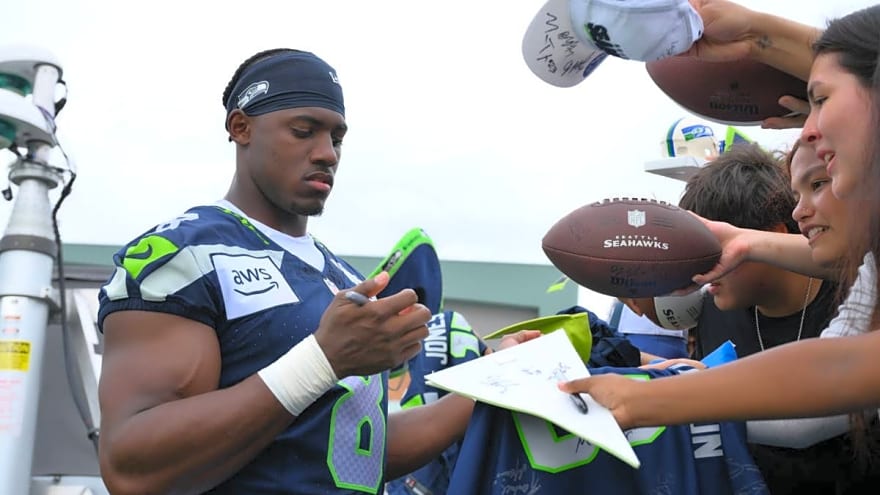 Seahawks vs. Patriots Start 'Em, Sit 'Em: Fantasy Tips for Super Bowl Rematch