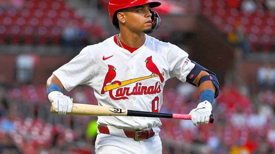 Masyn Winn's season is over due to thumb and hand soreness; Thomas Saggese will start at shortstop for Cardinals in final game