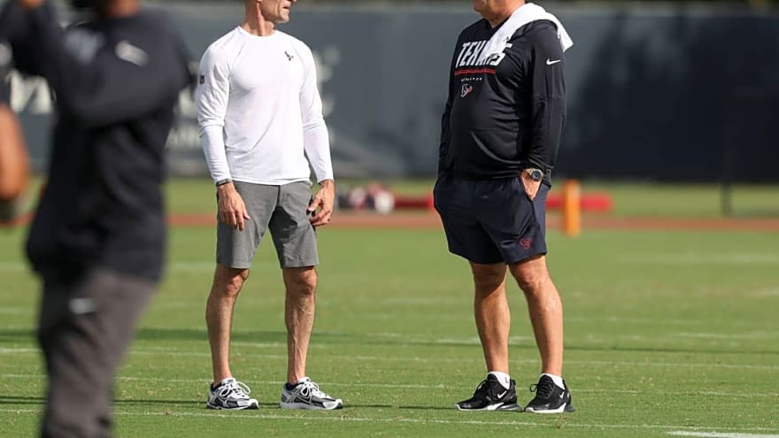 Here's Why Texans Expected to Be in Buy Mode Despite 2-5 Start