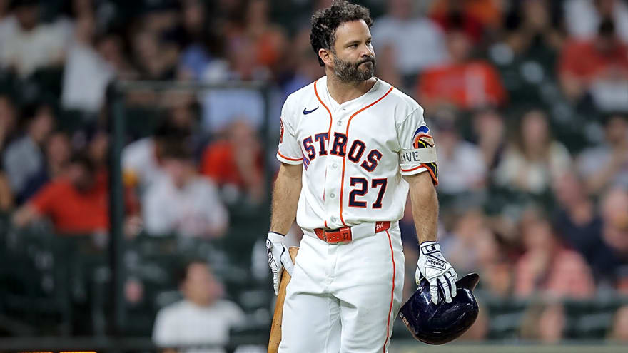 White Sox announcer’s awkward slip has Astros fans asking ‘Jose Altuve is what?’