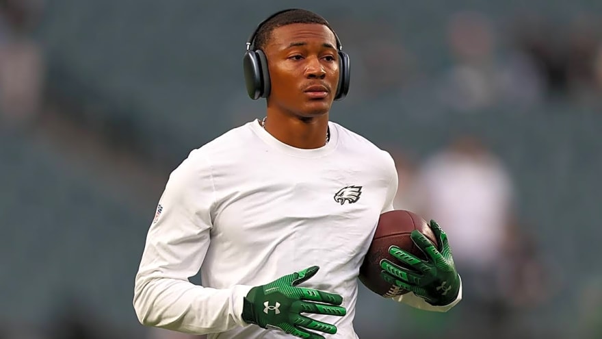 Eagles Make Final DeVonta Smith Decision for Monday Night Football vs. Bears
