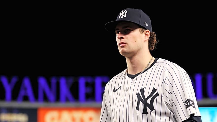 Yankees’ Aaron Boone Announces Cam Schlittler News Before Brewers Game