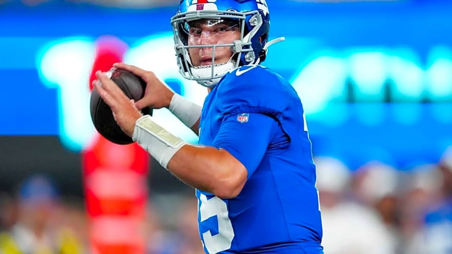 Tommy DeVito Finally Gets to Dive into McDaniels' offense for Patriots