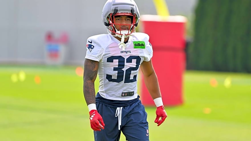 TreVeyon Henderson Upgraded to Full Practice Participant Ahead of Week 2