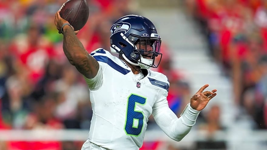 Seahawks Week 3 Inactives: Ty Okada, Julian Love Among Notable Absences