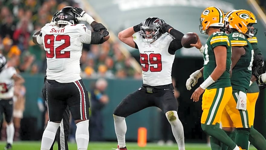 Falcons Player's Mom Making Major Saints Sacrifice for Monday Night Football