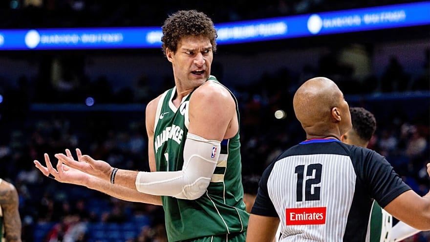 Clippers’ Brook Lopez breaks silence on leaving Bucks for LA
