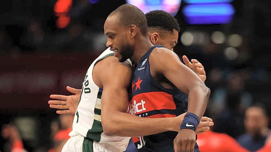 Khris Middleton reunites with Bango before Bucks showdown
