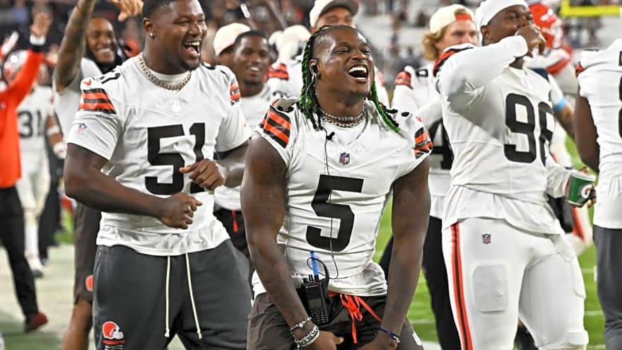 Lost in Week 1 Rout in Jacksonville is how bad Quincy Williams Played