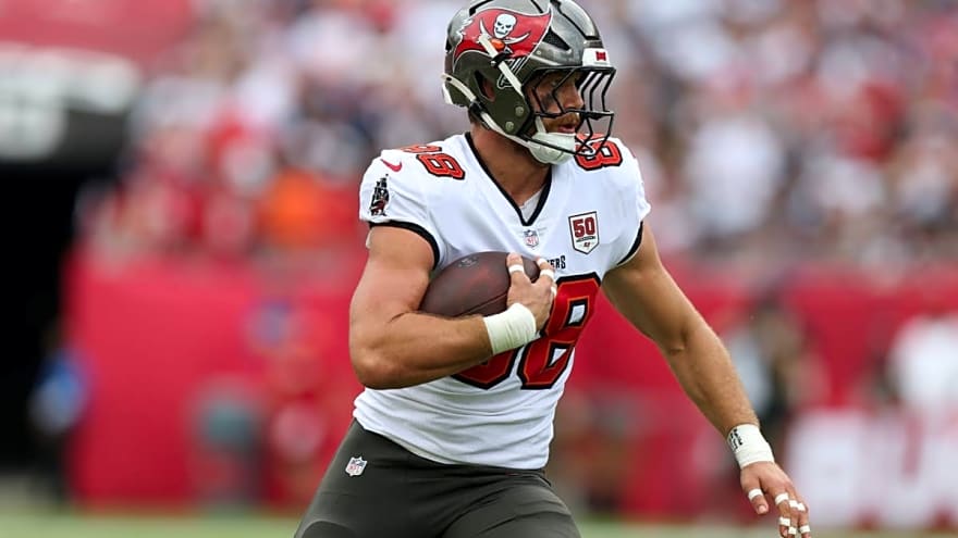 Cade Otton's Chemistry With Baker Mayfield Could Fuel a Breakout Season