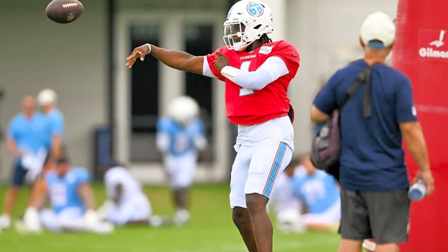Robert Saleh Draws a Line After Cam Ward Two-Interception Training Camp Day