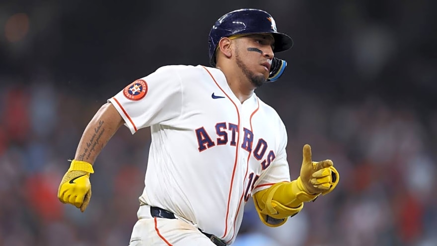 Yankees Considered a Fit for Astros' Third Baseman