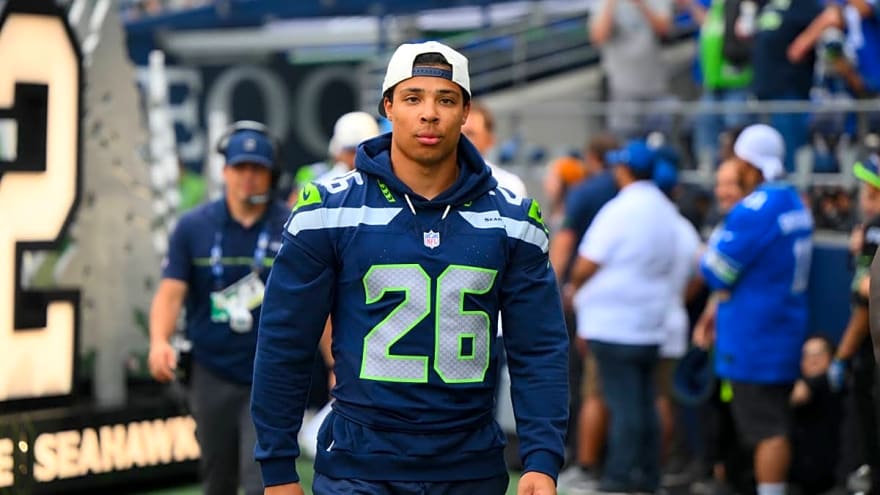 Seahawks Release Running Back After Zach Charbonnet Update