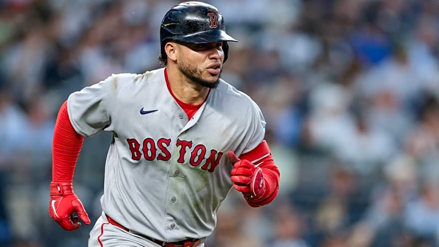 Red Sox Star Leaves Game Early Against Yankees