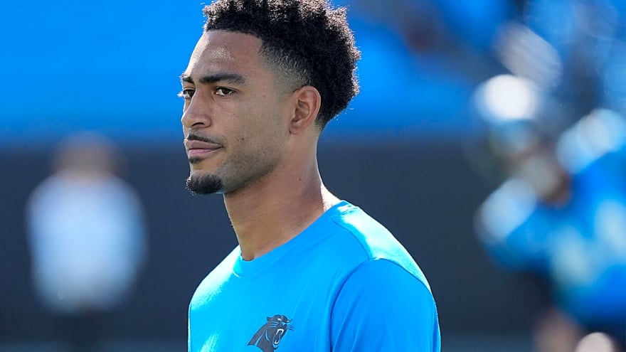 Panthers’ Bryce Young benched for Kenny Pickett late in total no-show vs. Buccaneers