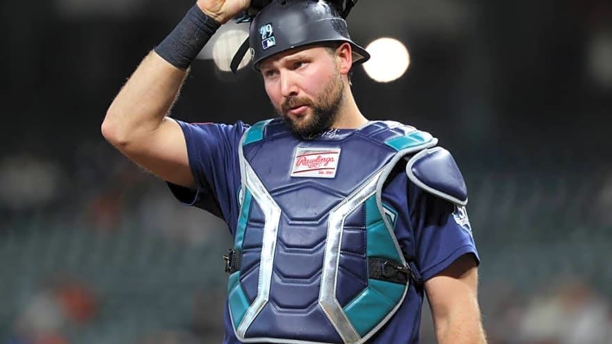 Mariners' Dan Wilson Announces Troubling Cal Raleigh News After Leaving Astros Game