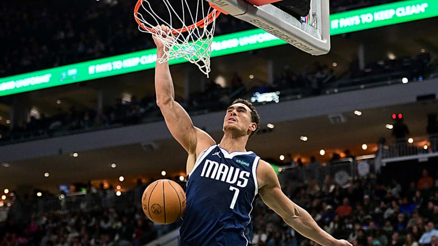 Dwight Powell gets brutally honest on returning to Mavericks once again