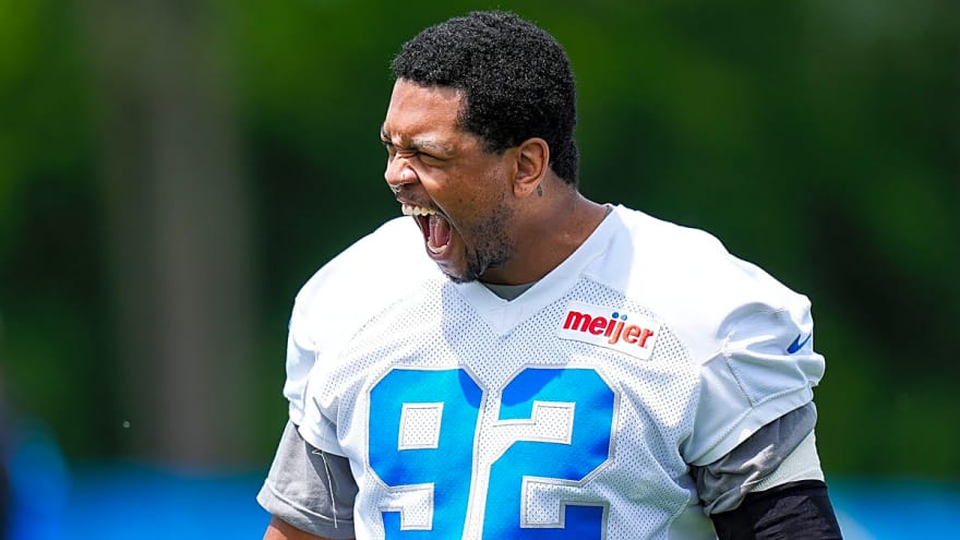 Lions make big Marcus Davenport injury move before Thanksgiving game