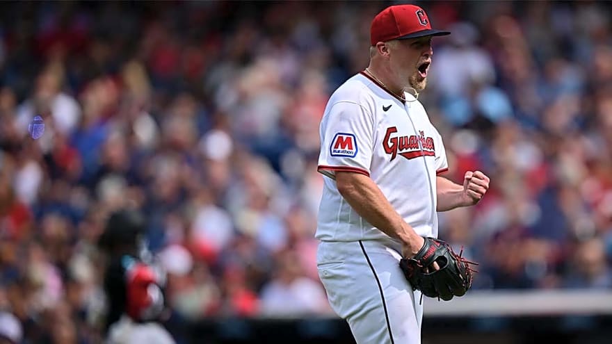 Guardians’ Stephen Vogt issues ‘real’ Parker Messick Rookie of the Year, Cy Young demand