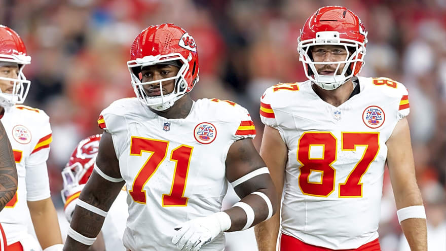 Chiefs’ Patrick Mahomes protector gets updated injury timeline before Week 8