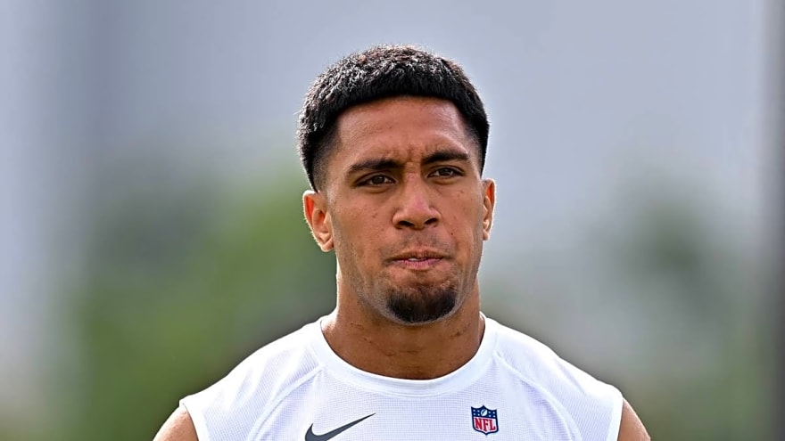 Texans Injury Updates on WR Nico Collins, LB Henry  To'oTo'o