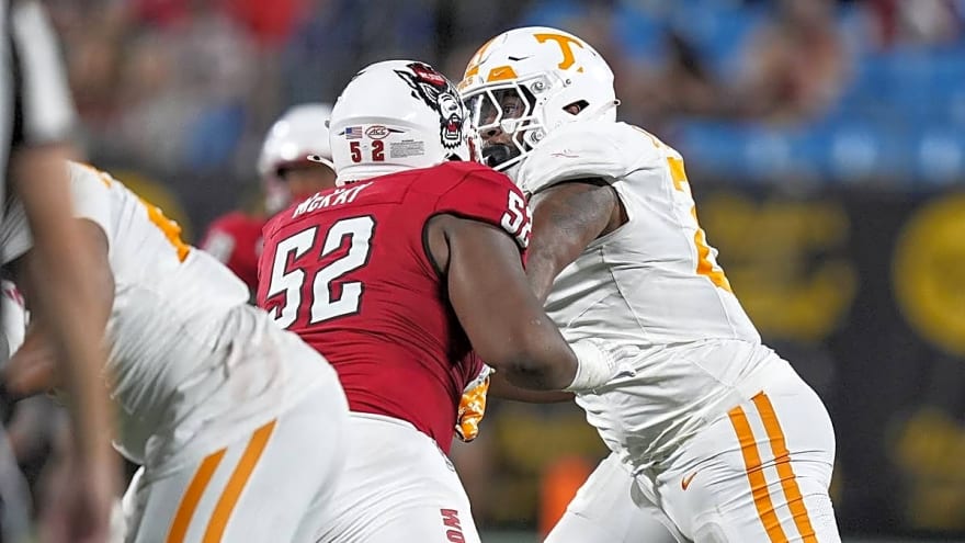 Jaguars Sign LB Baylon Spector, OL Timothy McKay, LB Parker Hughes heads to IR