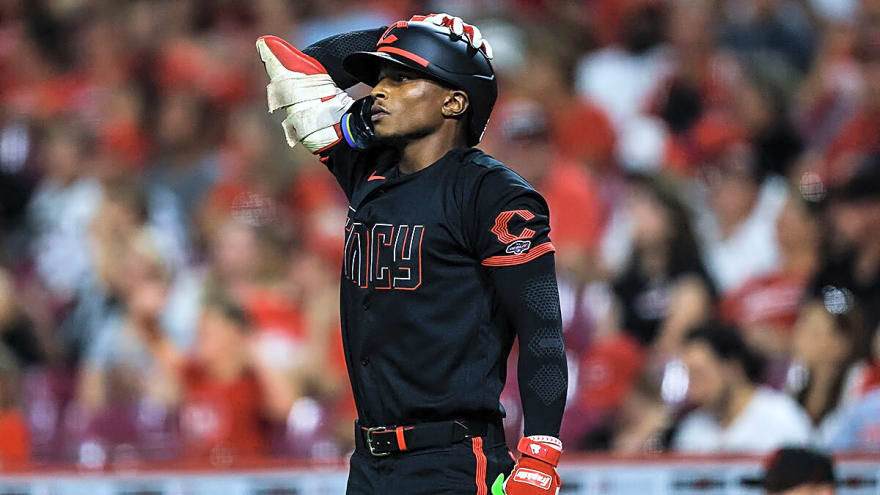 Reds’ Carlos Jorge steals Dodgers’ Will Smith home run with insane catch