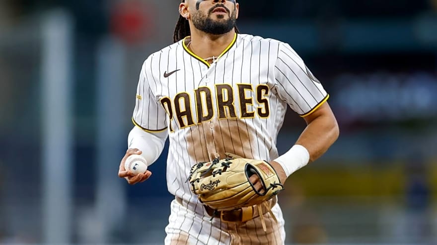 Fantasy Baseball 2026: Players to Buy, Sell and Hold This Week